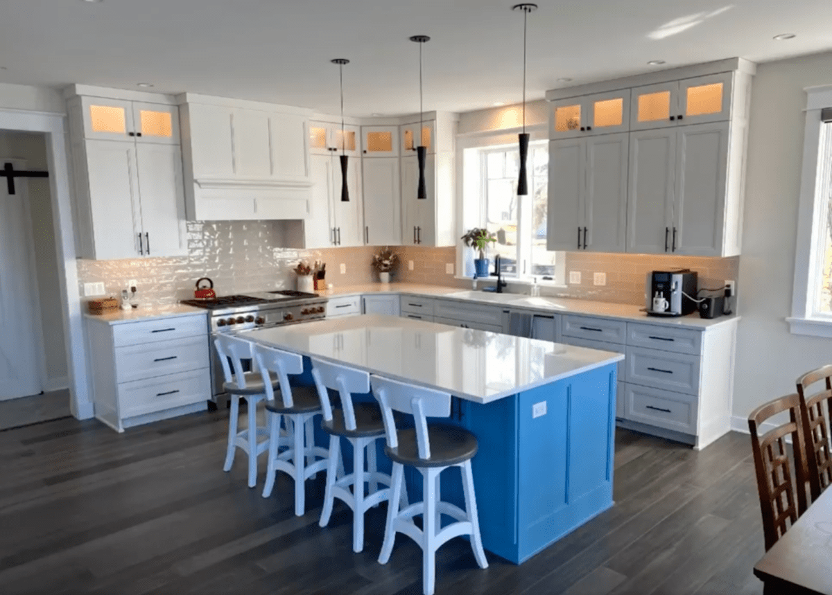 Custom Cabinets for Kitchens & Bathrooms in Pasadena, ca